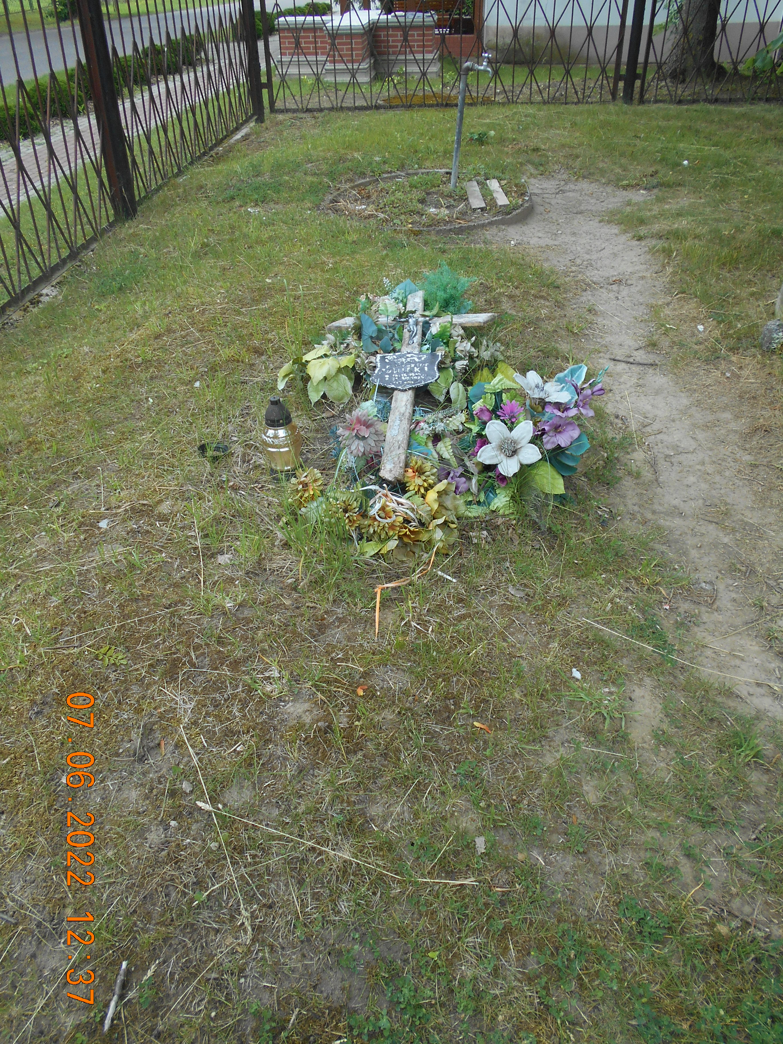 Krzysztof Zawicki 1994 Pełczyce - Grobonet - Wyszukiwarka osób pochowanych