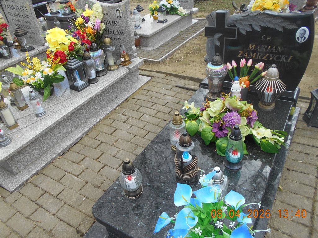 Grób Marian Zamrzycki