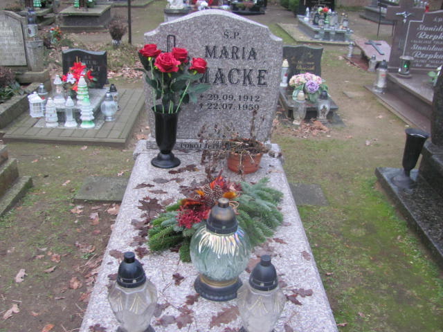 Grób Maria Macke